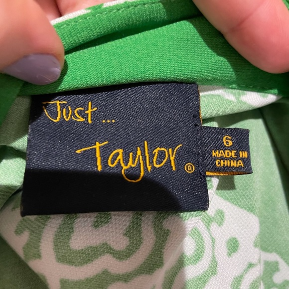 2 for $30 🛍 Beautiful Dress - Picture 2 of 3